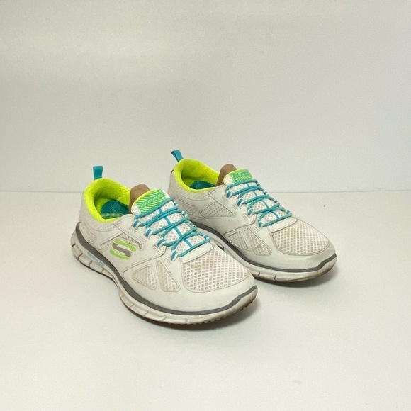 SKECHERS - MEMORY FOAM - WOMENS SIZE: 6 - Picture 6 of 11